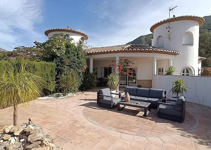 Dos Torres - Perfect Family Vacation Villa Málaga